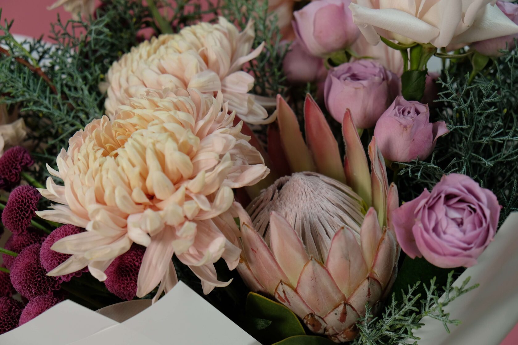 Букет цветов в офисе