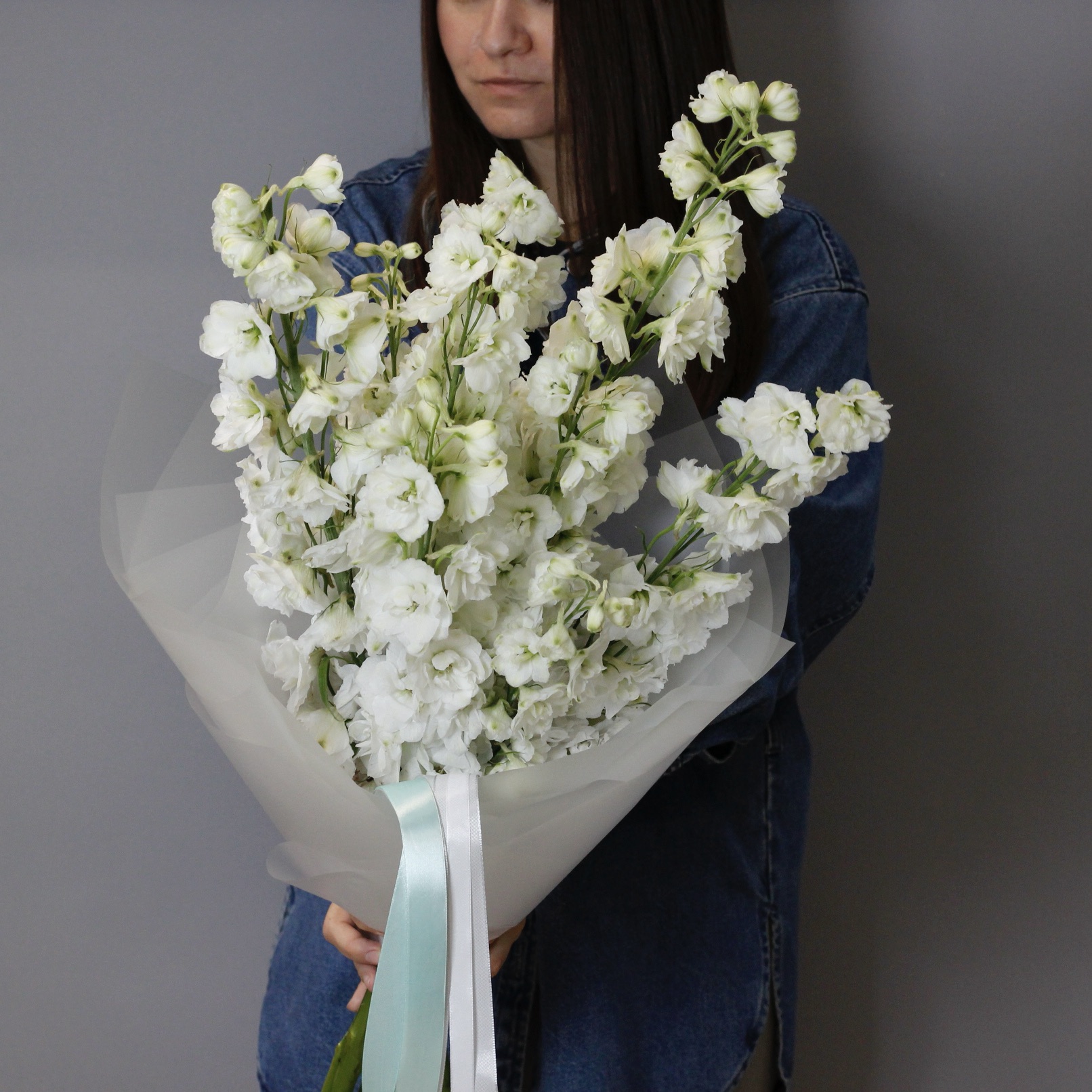 Дельфиниум Белый