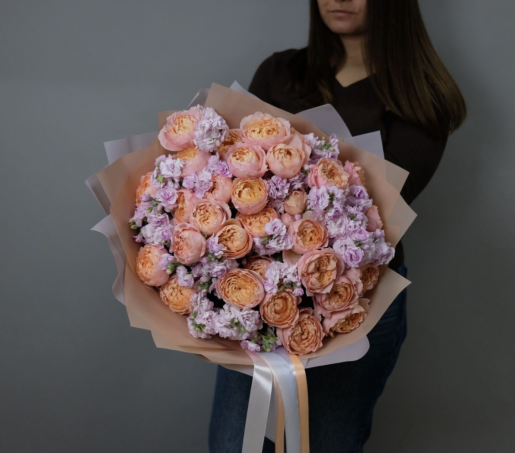 Персиковое кружево