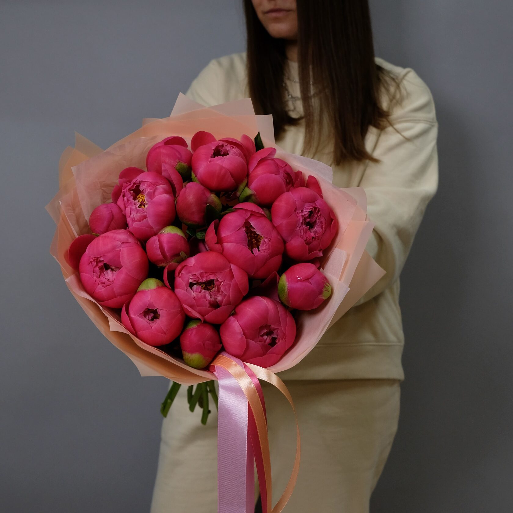 Коралловые пионы