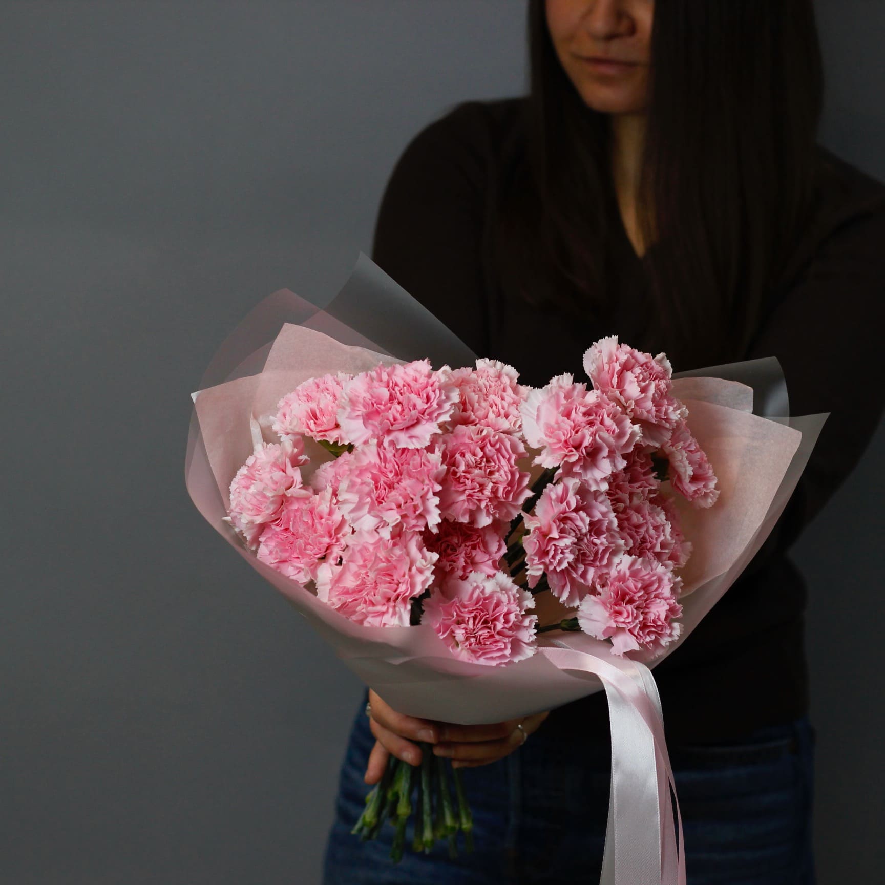 Нежно-розовая гвоздика (диантус)