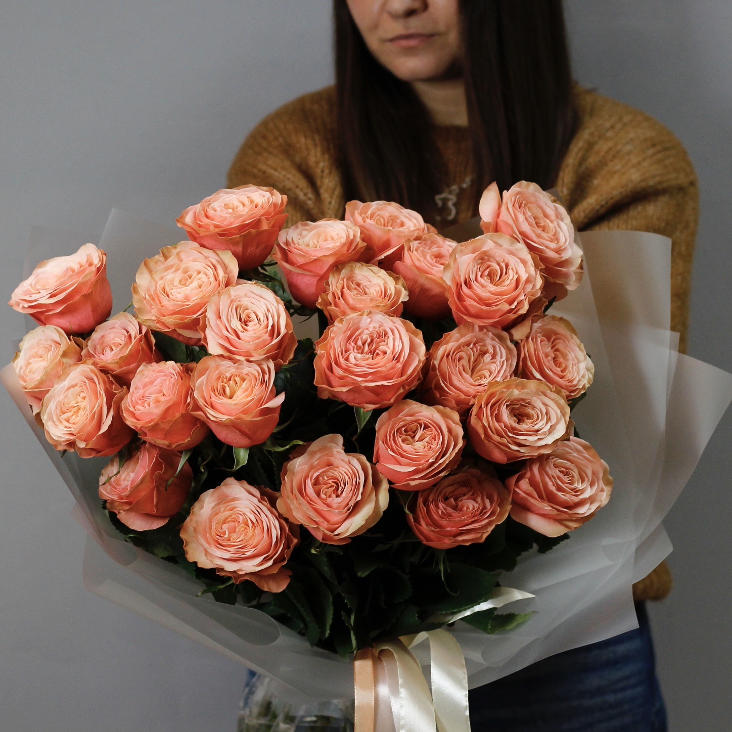 Пионовидные розы Кахала