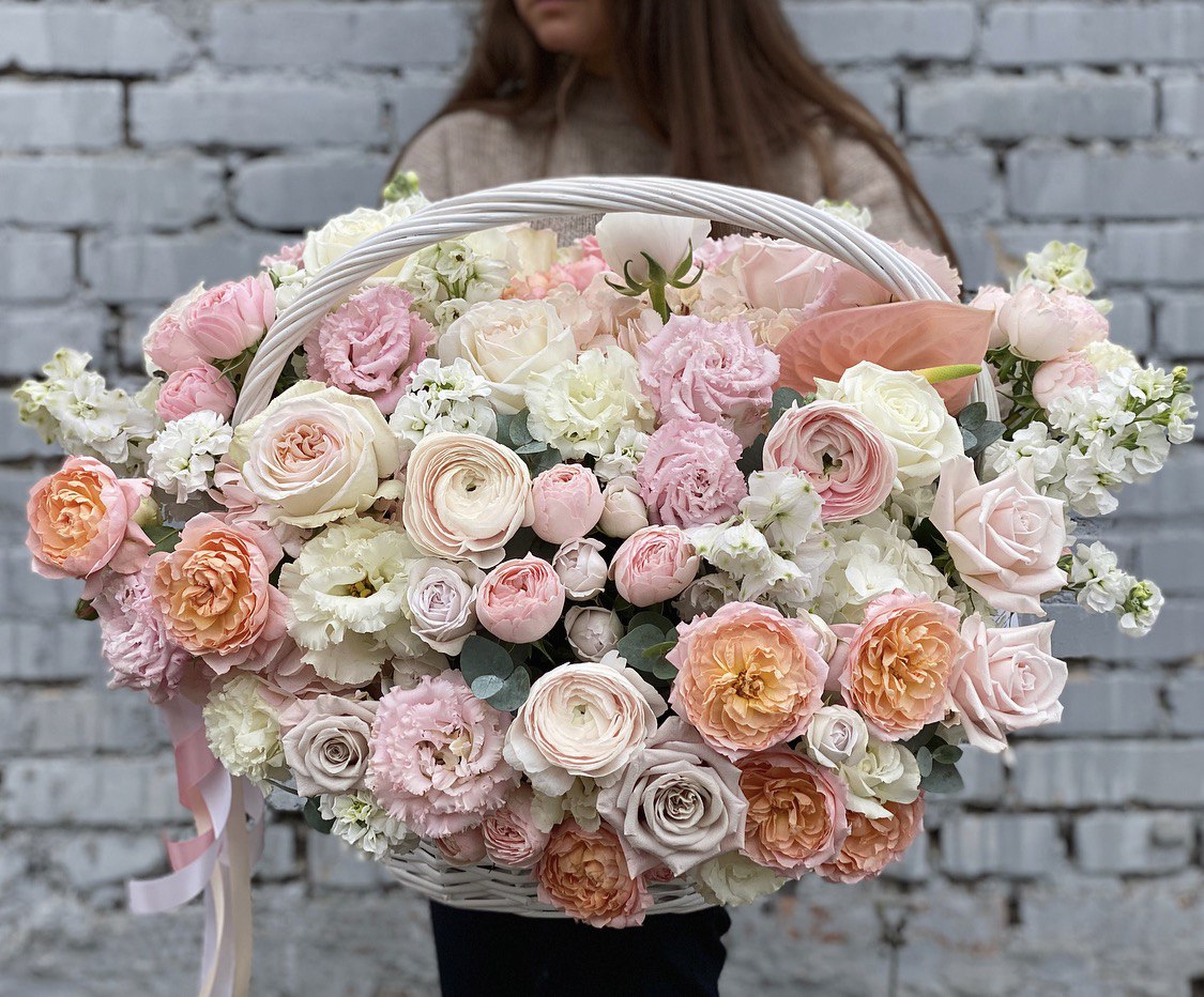 Корзина Love Is