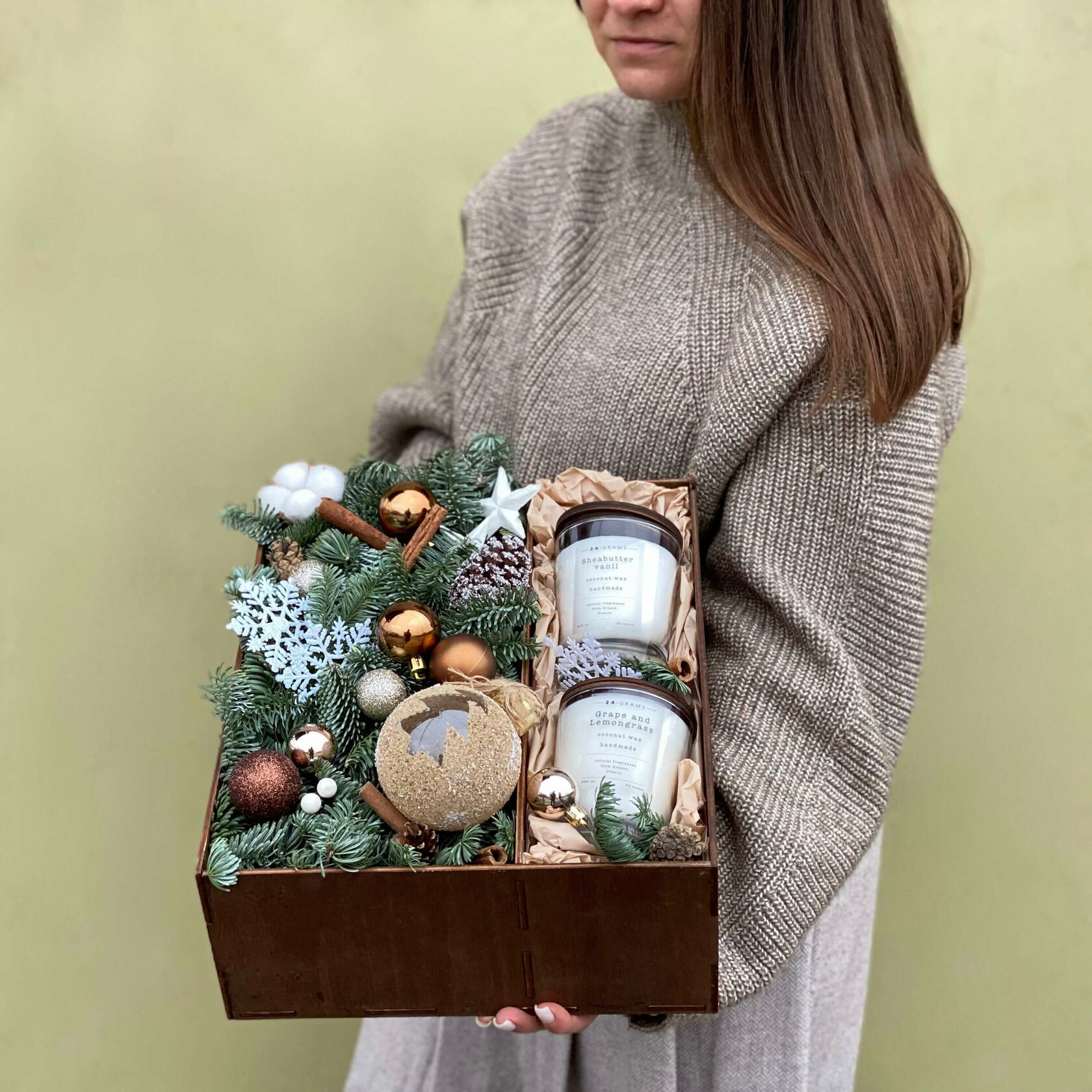 Новогодняя подарочная композиция