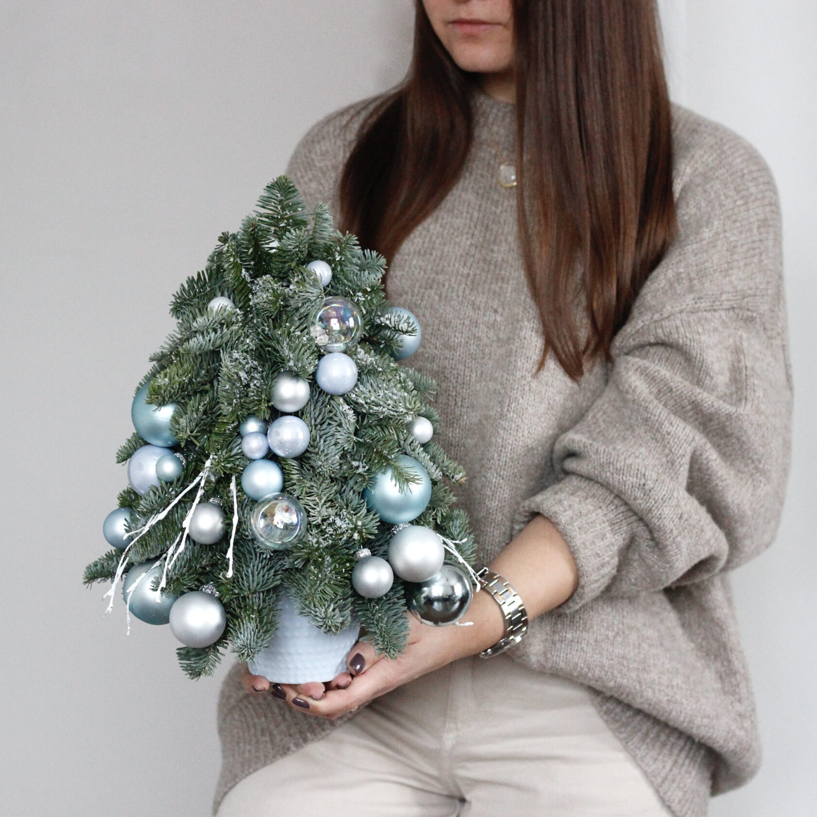 Новогодняя елочка Голубой огонь