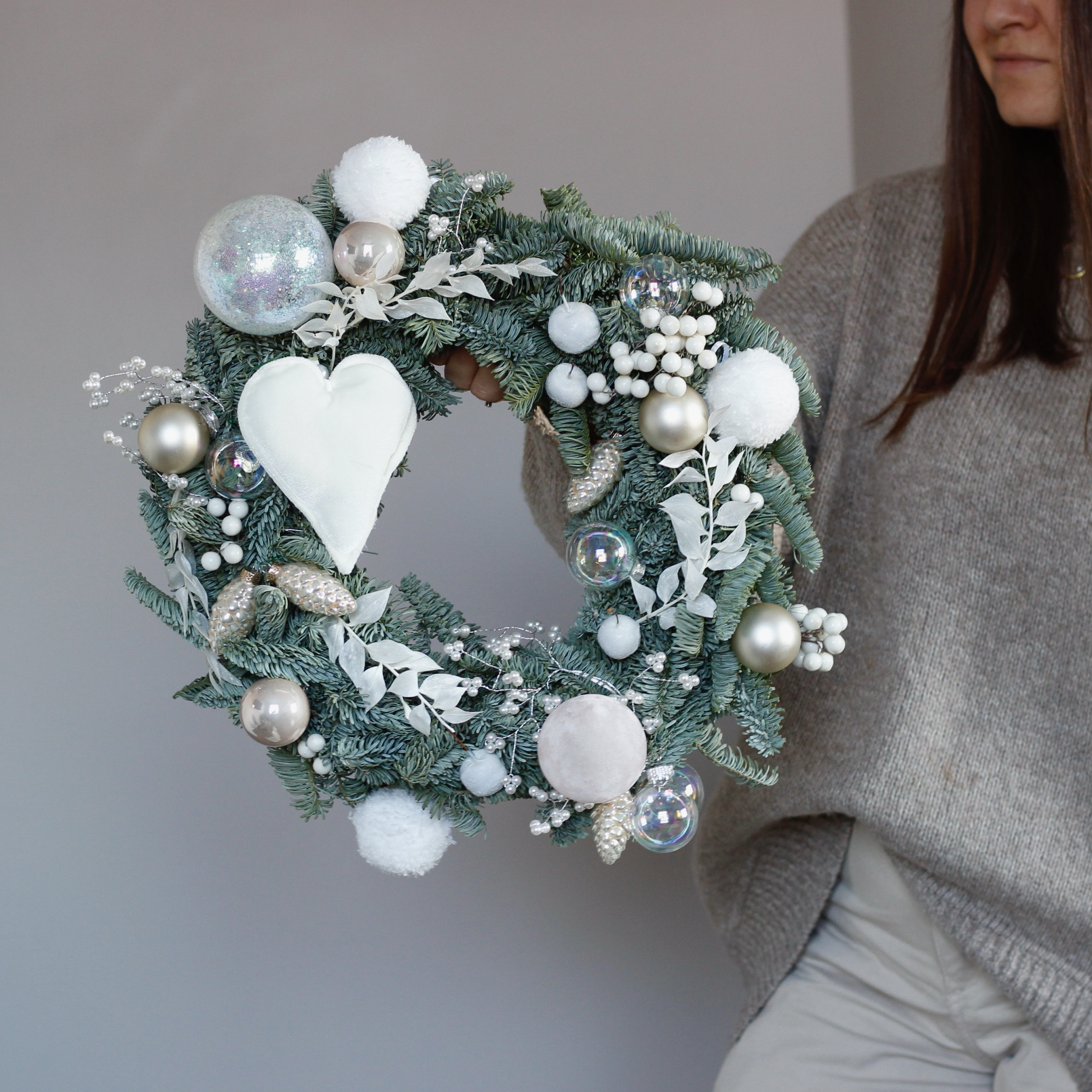 Новогодний венок Снежная Королева